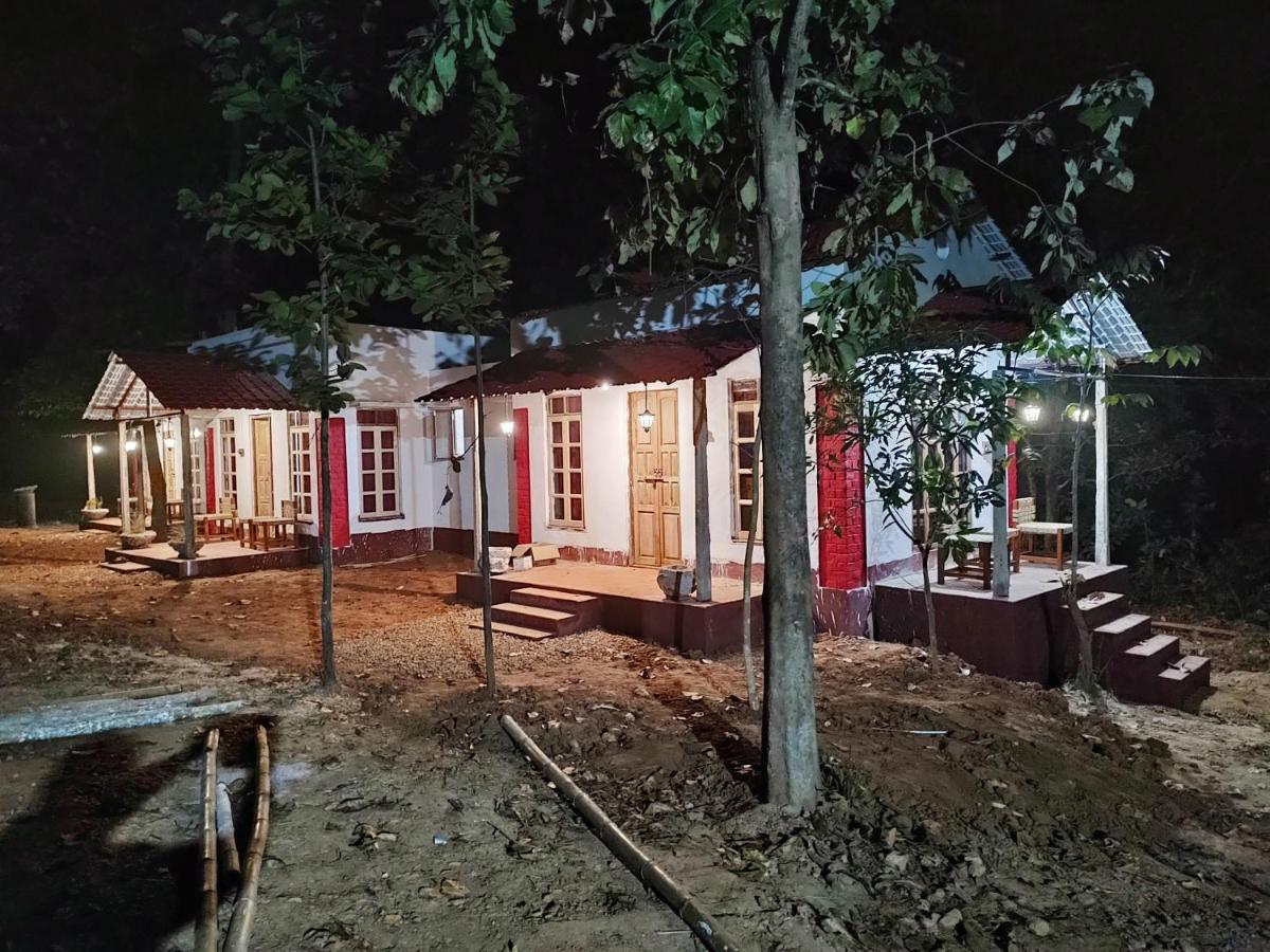 Kurchi Homestay Ghatshila ภายนอก รูปภาพ