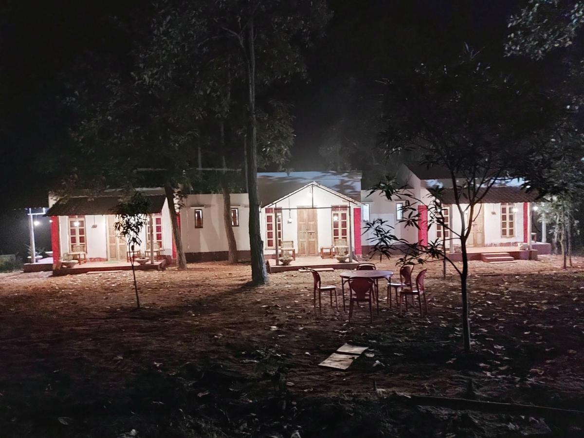 Kurchi Homestay Ghatshila ภายนอก รูปภาพ