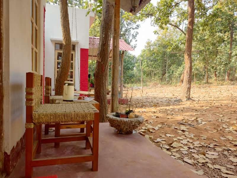 Kurchi Homestay Ghatshila ภายนอก รูปภาพ