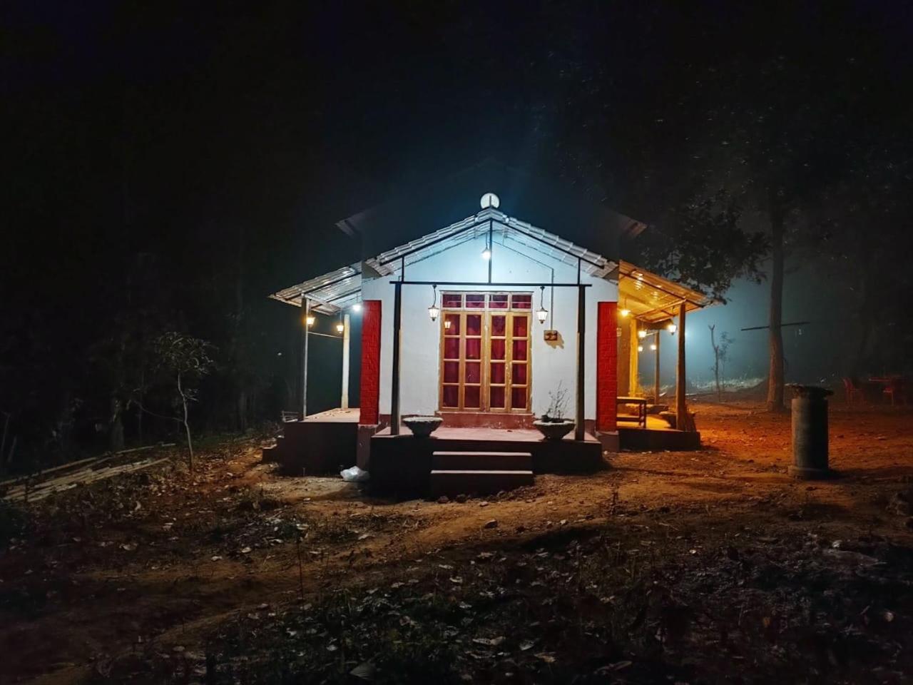 Kurchi Homestay Ghatshila ภายนอก รูปภาพ